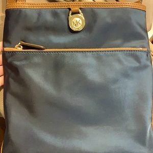 Michael Kors Cross Body Hand Bag Like New
